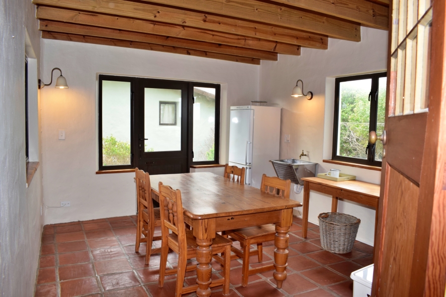 6 Bedroom Property for Sale in Suiderstrand Western Cape